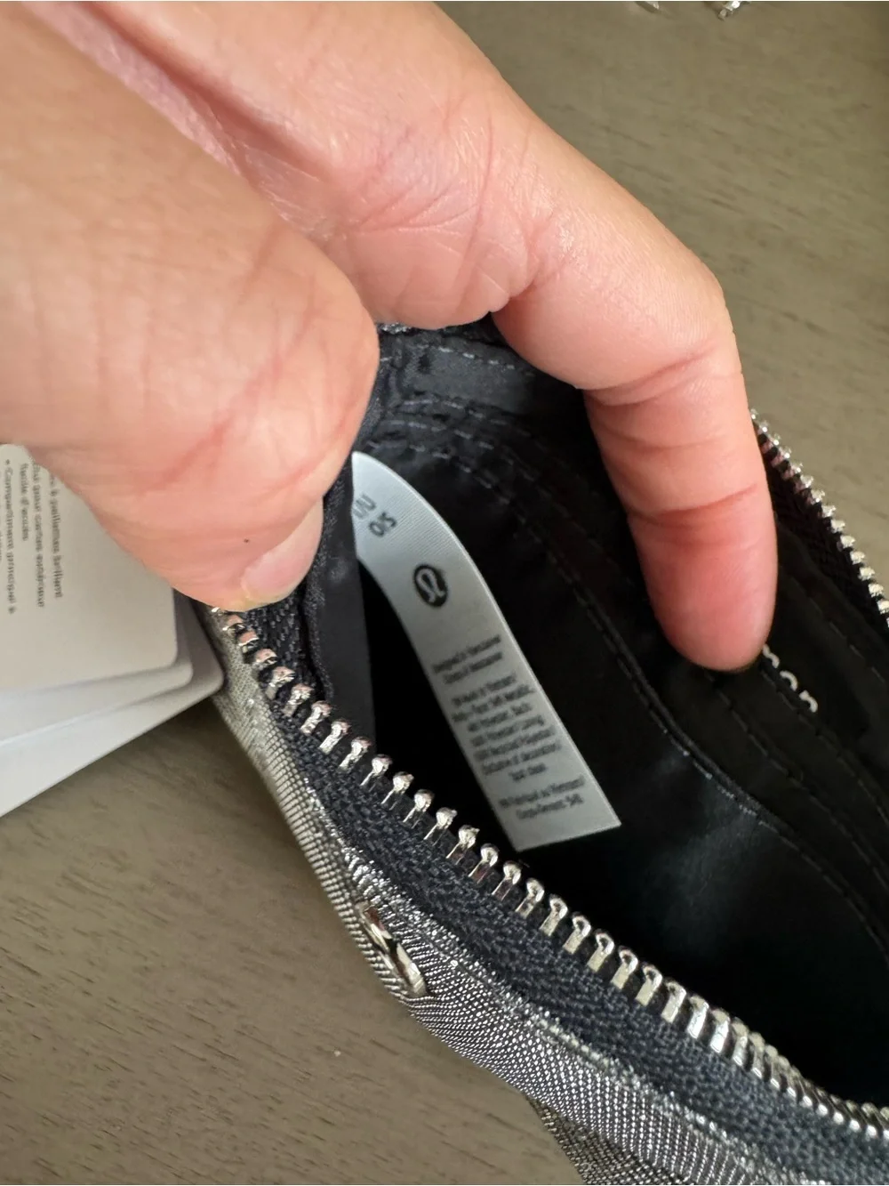 Lululemon Metallic Silver Glitter clippable card pouch